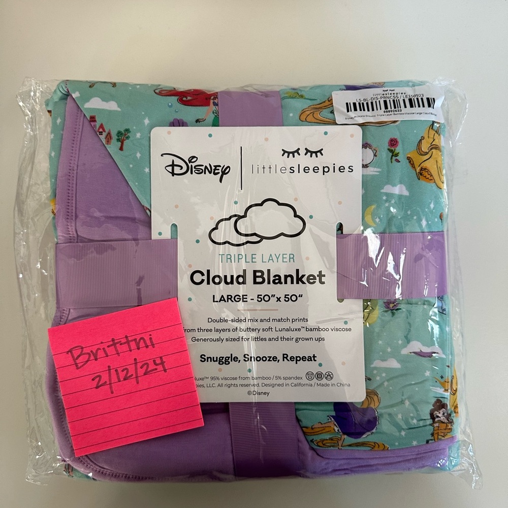 Little Sleepies Disney Princess Dreams Cloud Blanket new in bag